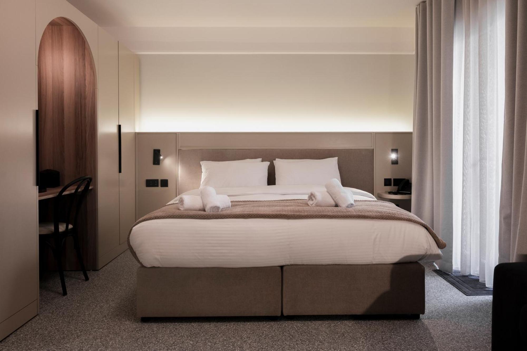 Maria Rosa Suites Victoria Exteriér fotografie